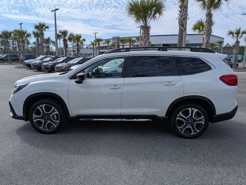 Used 2026 Subaru Ascent Limited w/ Popular Package #2 AWD/4WD image 7