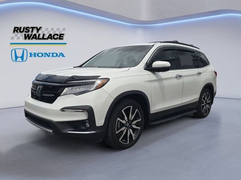 Used 2021 Honda Pilot Touring image 1