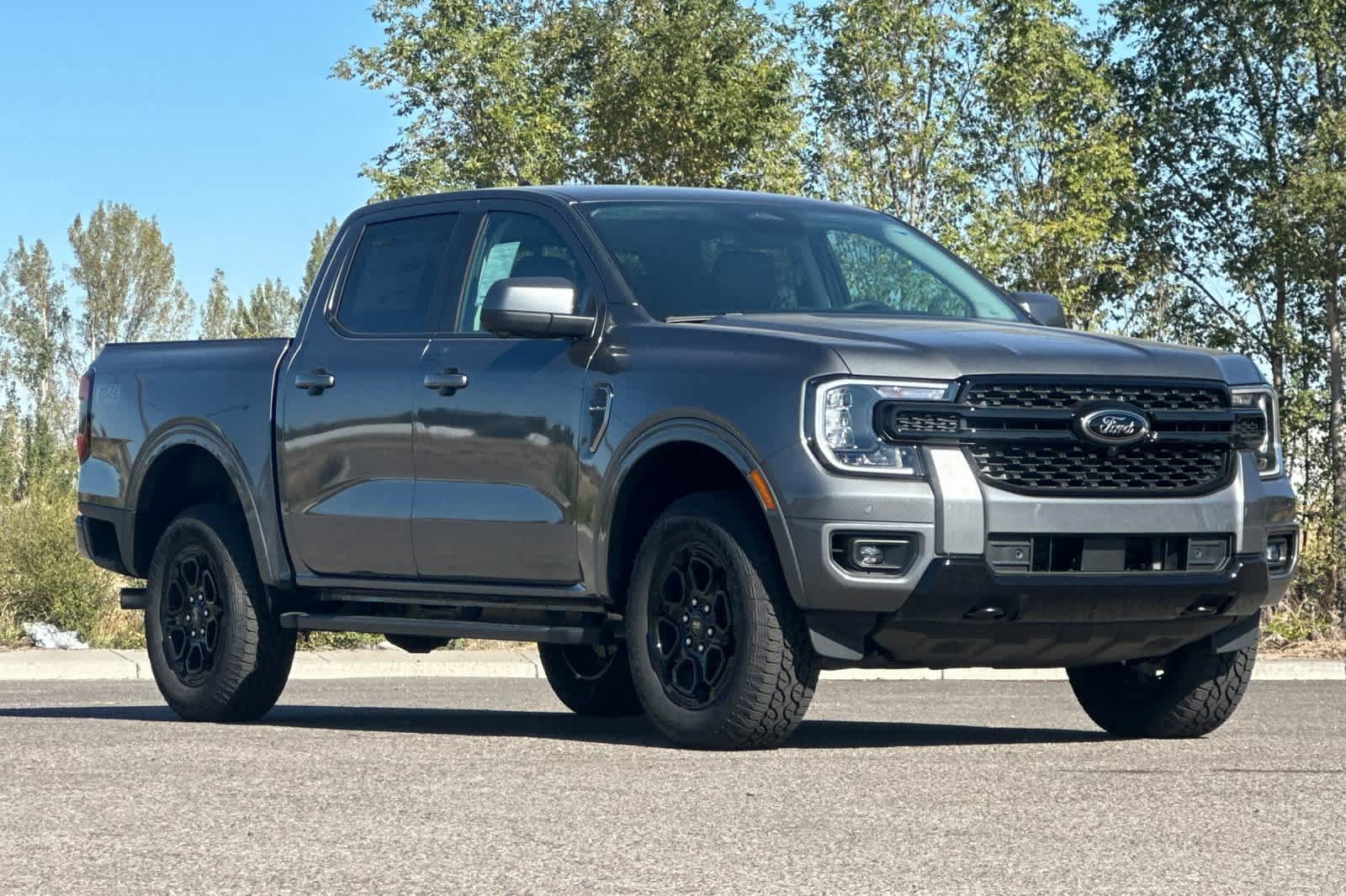 New 2026 Ford Ranger Lariat w/ FX4 Off-Road Package AWD/4WD image 9