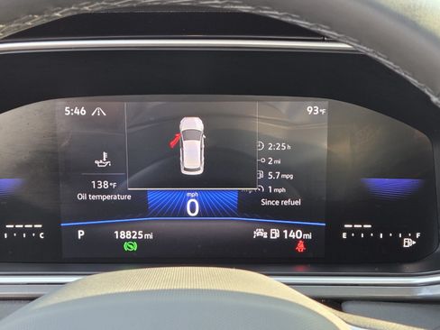 Certified 2025 Volkswagen Taos SE AWD/4WD image 21