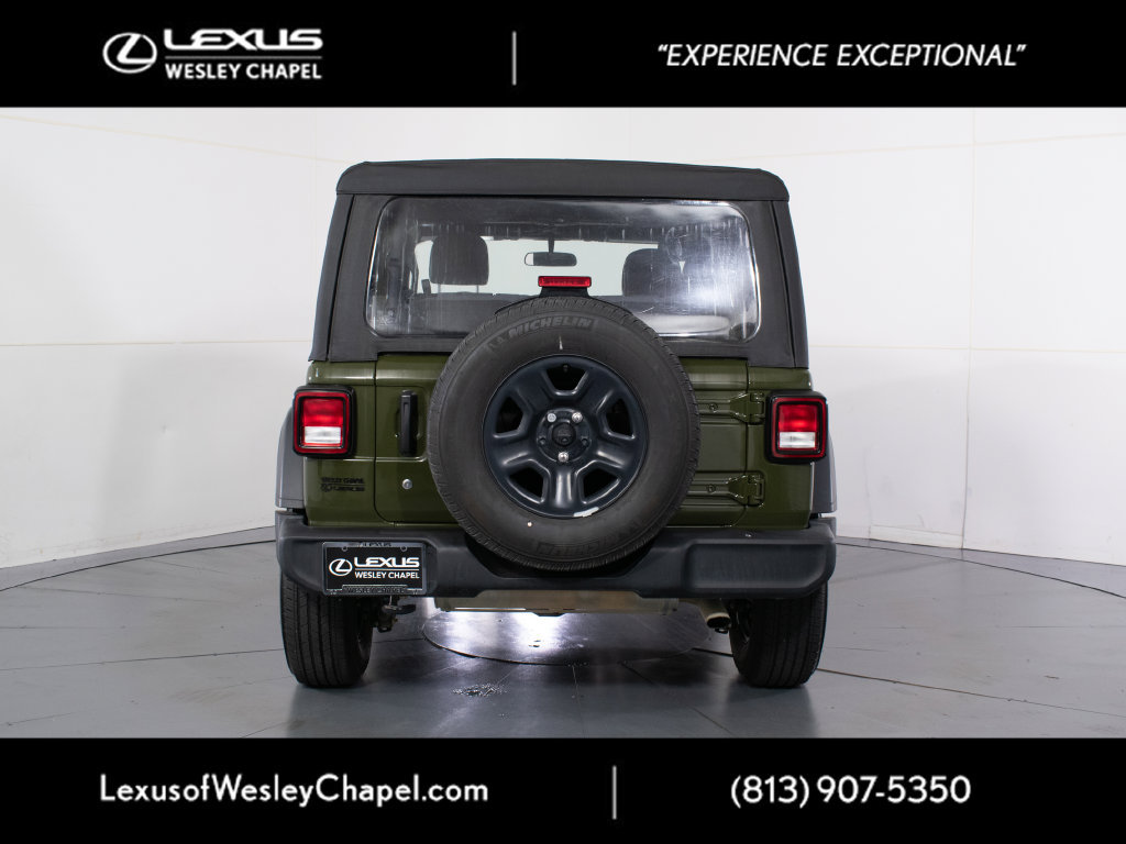 Used 2021 Jeep Wrangler Sport AWD/4WD image 4