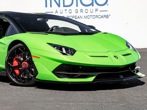 Used 2020 Lamborghini Aventador SVJ image 6