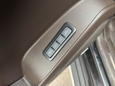 Used 2017 GMC Yukon Denali w/ Open Road Package image 24