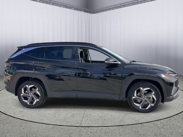 Used 2023 Hyundai Tucson Limited AWD/4WD image 6