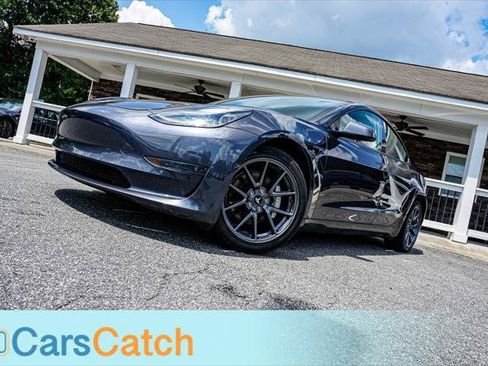 Used 2021 Tesla Model 3 Standard Range Plus RWD image 3
