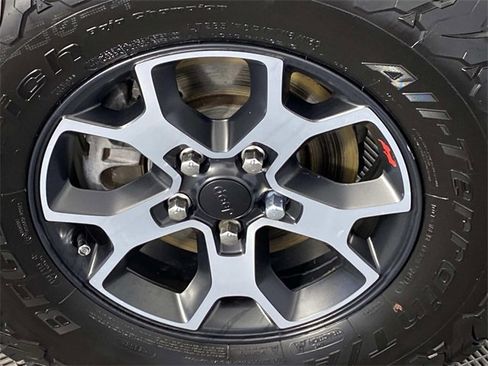 Used 2023 Jeep Wrangler Unlimited Rubicon w/ LED Lighting Group image 30