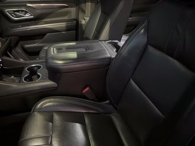Used 2021 Chevrolet Tahoe RST w/ Luxury Package AWD/4WD image 8