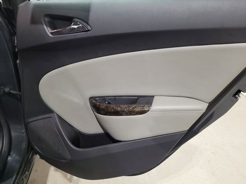 Used 2013 Buick Verano Convenience image 41