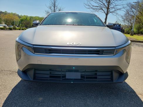 New 2026 Kia K4 LXS image 18