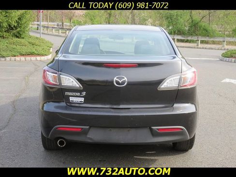 Used 2010 MAZDA MAZDA3 i Touring image 8