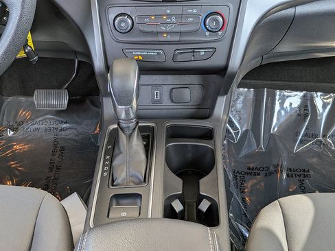 Used 2018 Ford Escape S FWD image 18