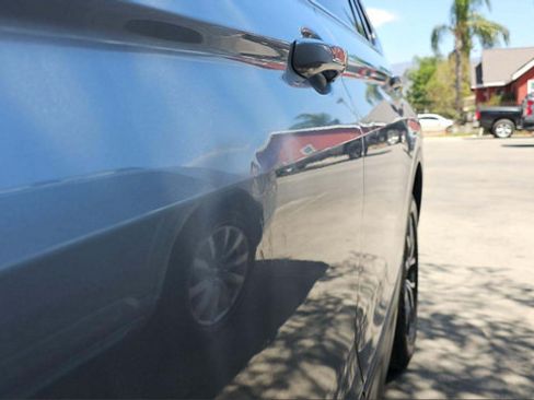 Used 2019 Volkswagen Tiguan SEL AWD/4WD image 12