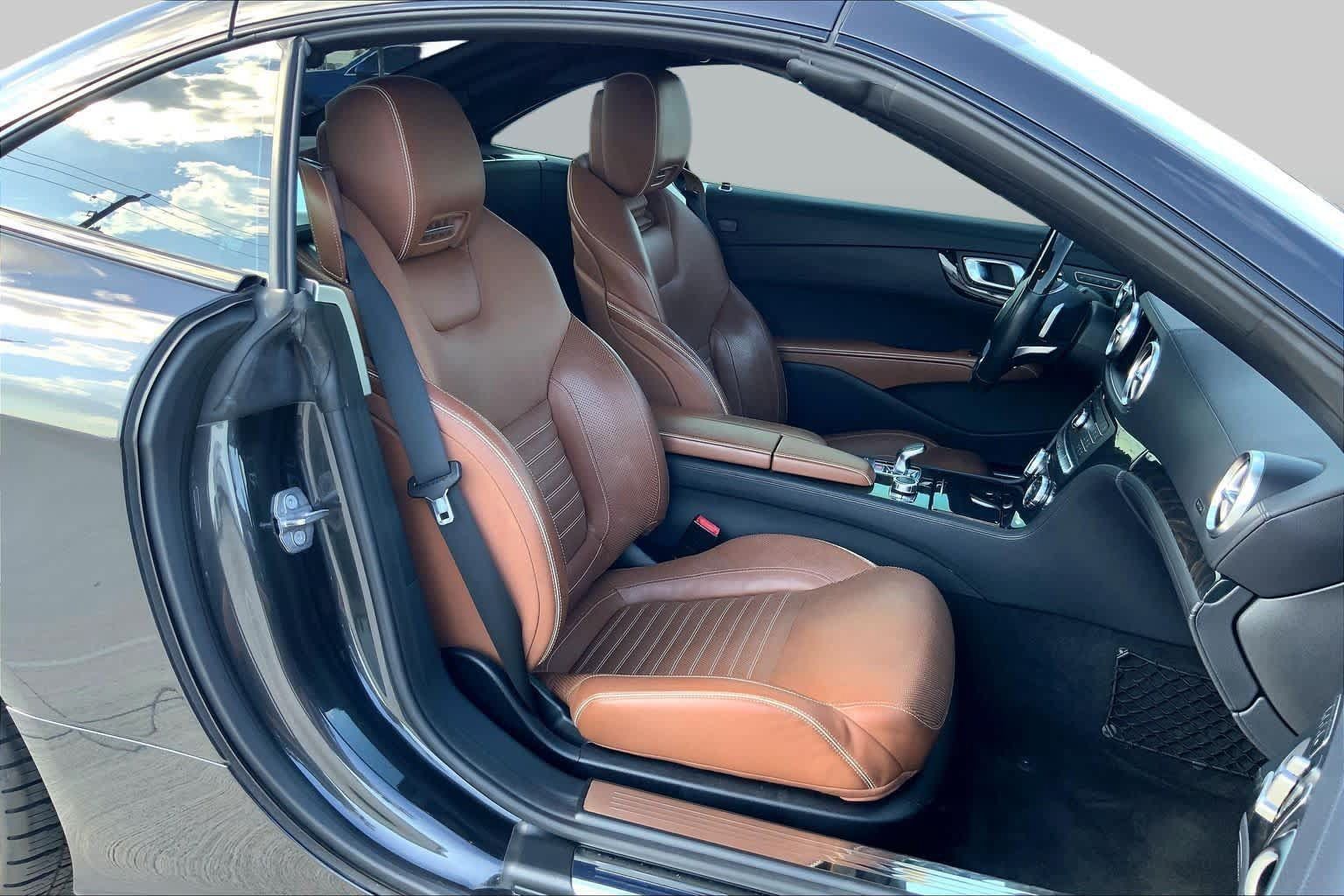 Certified 2019 Mercedes-Benz SL 550 image 9