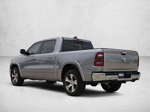 Used 2019 RAM 1500 Laramie AWD/4WD image 7