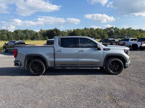 Used 2025 GMC Sierra 1500 Elevation w/ Preferred Package AWD/4WD image 14