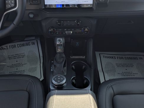 New 2025 Ford Bronco Badlands AWD/4WD image 51