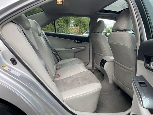 Used 2012 Toyota Camry XLE image 20