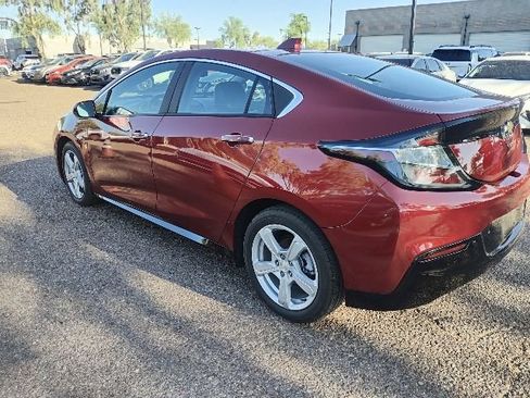 Used 2018 Chevrolet Volt LT w/ LT Driver Confidence Package FWD image 14