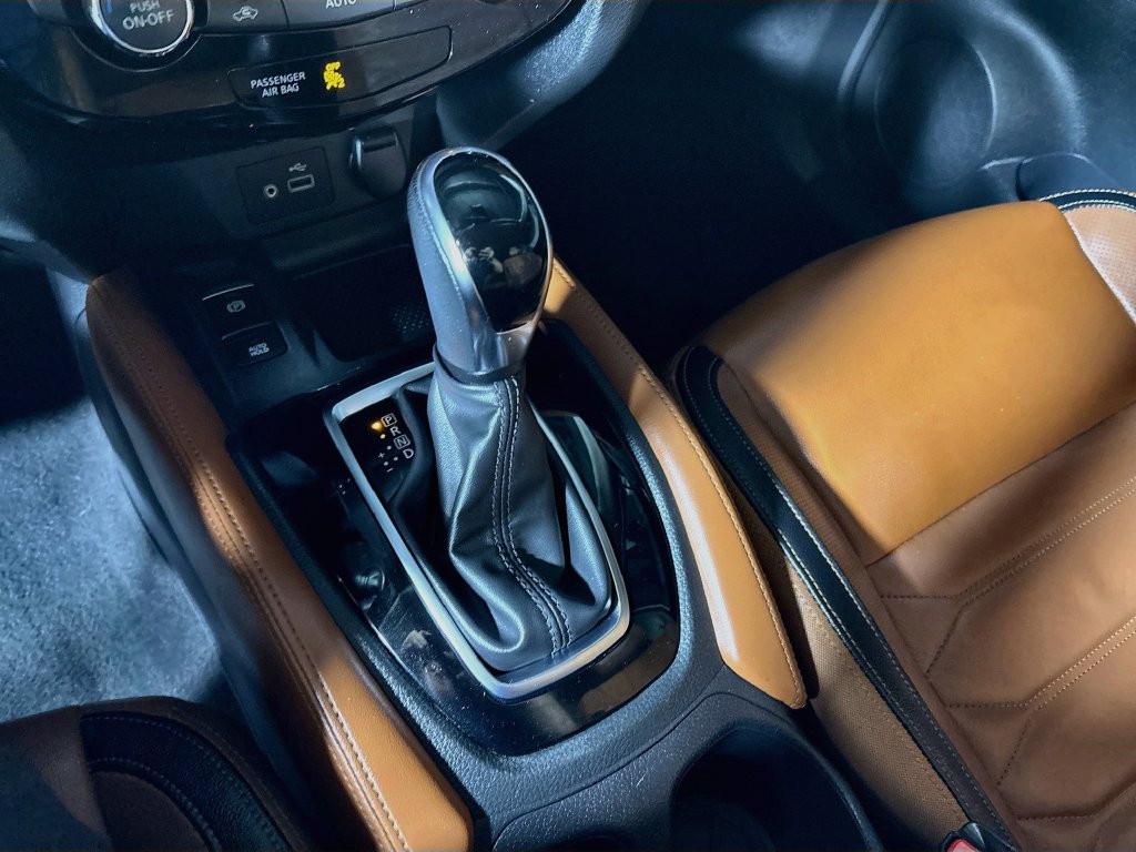 Used 2019 Nissan Rogue SL w/ Premium Package AWD/4WD image 18