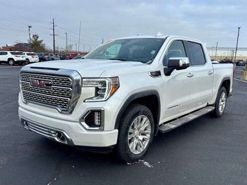 Used 2021 GMC Sierra 1500 Denali w/ Driver Alert Package II image 3