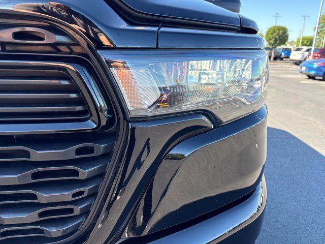 Used 2025 RAM 1500 Tradesman w/ Night Edition AWD/4WD image 9