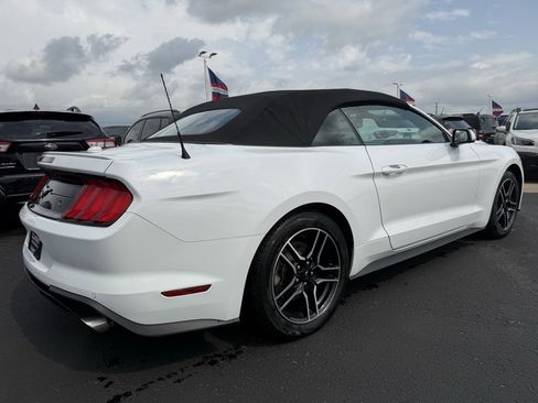 Used 2023 Ford Mustang Premium image 6