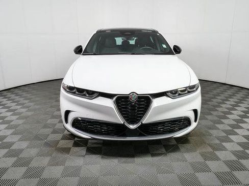 Used 2024 Alfa Romeo Tonale Ti AWD/4WD image 36