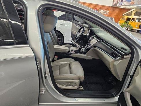 Used 2013 Cadillac XTS Luxury w/ Driver Awareness Package AWD/4WD image 10