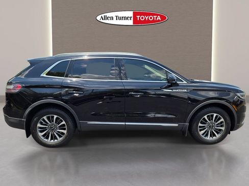 Used 2021 Lincoln Nautilus Reserve AWD/4WD image 5