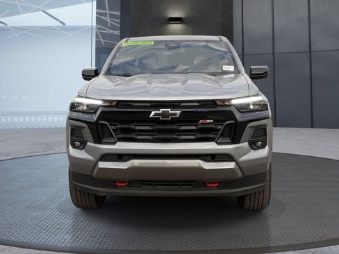 Used 2026 Chevrolet Colorado Z71 w/ Z71 Convenience Package 2 AWD/4WD image 9