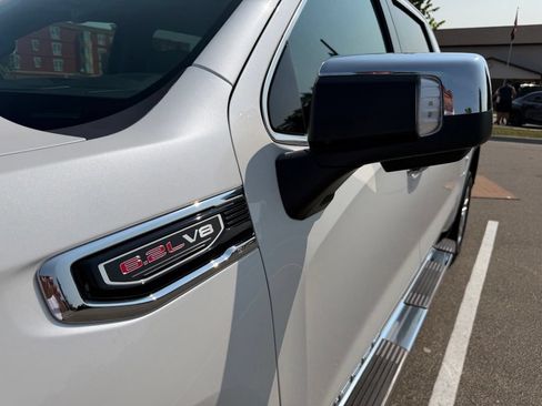 Used 2020 GMC Sierra 1500 SLT w/ SLT Premium Plus Package AWD/4WD image 32