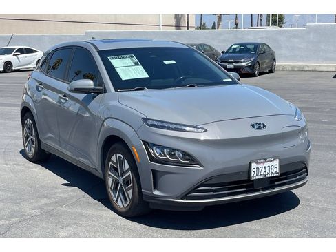 Used 2023 Hyundai Kona Limited FWD image 9