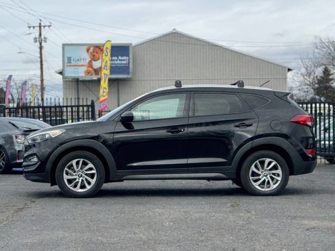 Used 2016 Hyundai Tucson SE w/ Option Group 02 image 16
