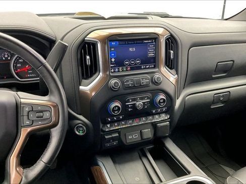 Used 2021 Chevrolet Silverado 2500 High Country w/ Z71 Off-Road Package AWD/4WD image 5