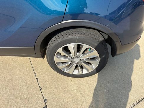 Used 2019 Buick Encore Preferred w/ Safety Package FWD image 23