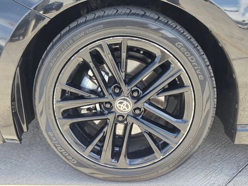Used 2025 Toyota Camry SE FWD image 22