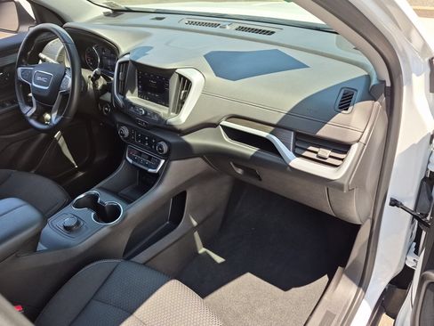 Certified 2023 GMC Terrain SLE FWD image 27