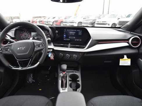 New 2026 Chevrolet Trax RS image 12