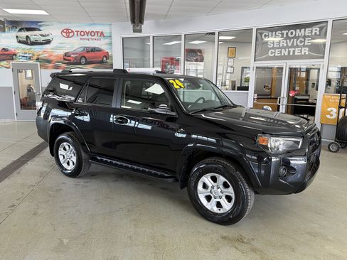 Used 2024 Toyota 4Runner SR5 Premium image 51