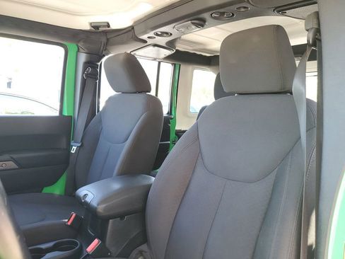 Used 2015 Jeep Wrangler Unlimited Sport w/ Connectivity Group AWD/4WD image 24