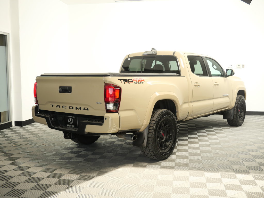 Used 2019 Toyota Tacoma TRD Sport w/ Technology Package AWD/4WD image 8