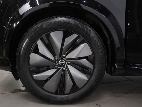 Used 2024 Nissan Ariya EVOLVE+ e-4ORCE image 34