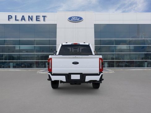 New 2026 Ford F250 Lariat w/ Black Appearance Package AWD/4WD image 6