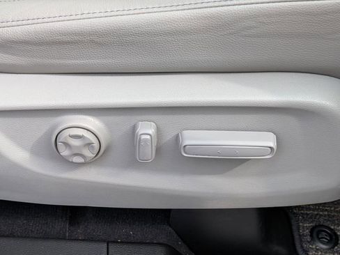 Used 2023 Honda Odyssey Touring image 41