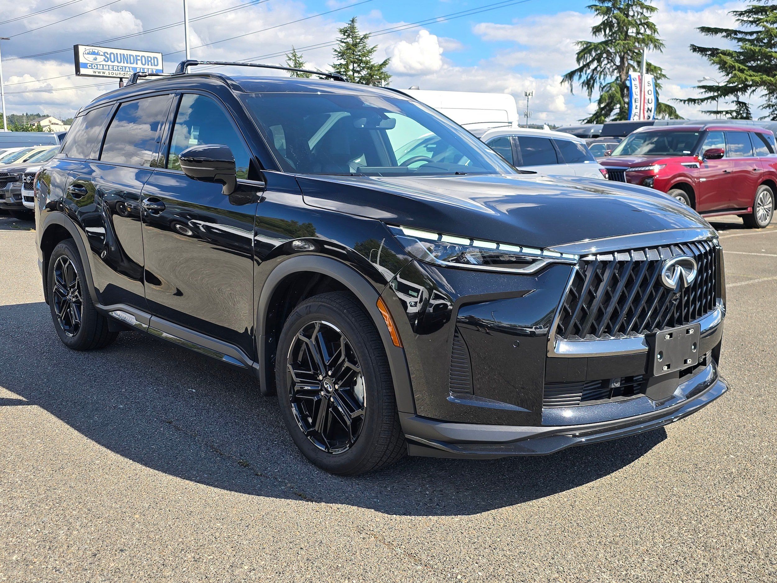 Used 2026 INFINITI QX60 Sport w/ Dark Cargo Package AWD/4WD image 8