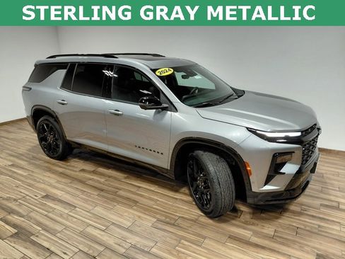 Certified 2024 Chevrolet Traverse RS w/ LPO, Floor Liner Package image 16