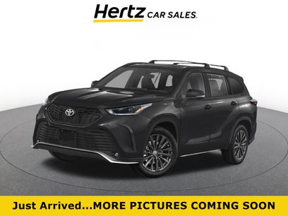 Used 2025 Toyota Highlander XSE