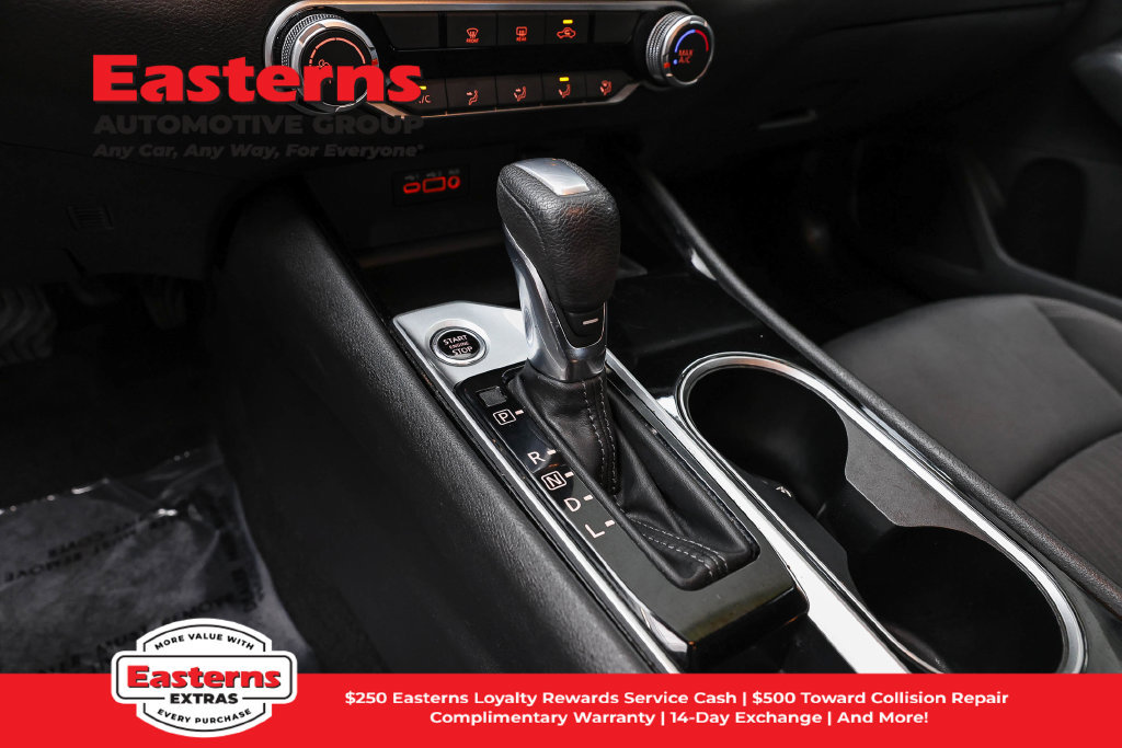 Used 2024 Nissan Altima 2.5 SV FWD image 14
