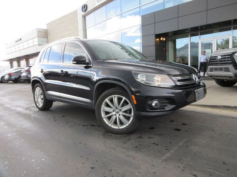 Used 2012 Volkswagen Tiguan SE AWD/4WD image 14