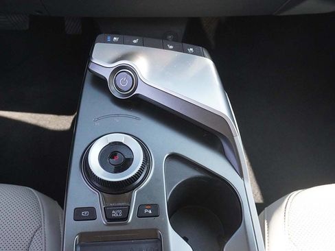 Used 2024 Kia EV6 Wind w/ Wind Technology Package RWD image 51